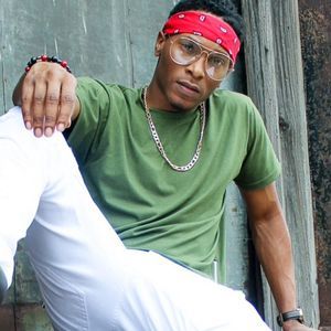 Meet your Posher, Alton